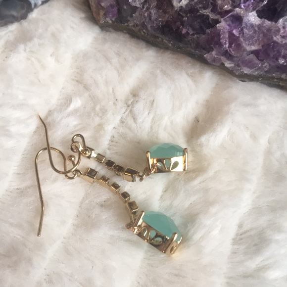 Teal and Green Dangling Earrings - Picture 3 of 3